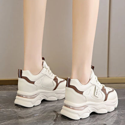 Women's Thick Soled Lightweight Sports Shoes Spring and Autumn New White Casual Women's Thick Soled Height Increasing Shoes
